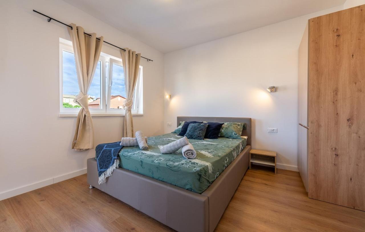 Private House Villa Velebita Ražanac Eksteriør billede