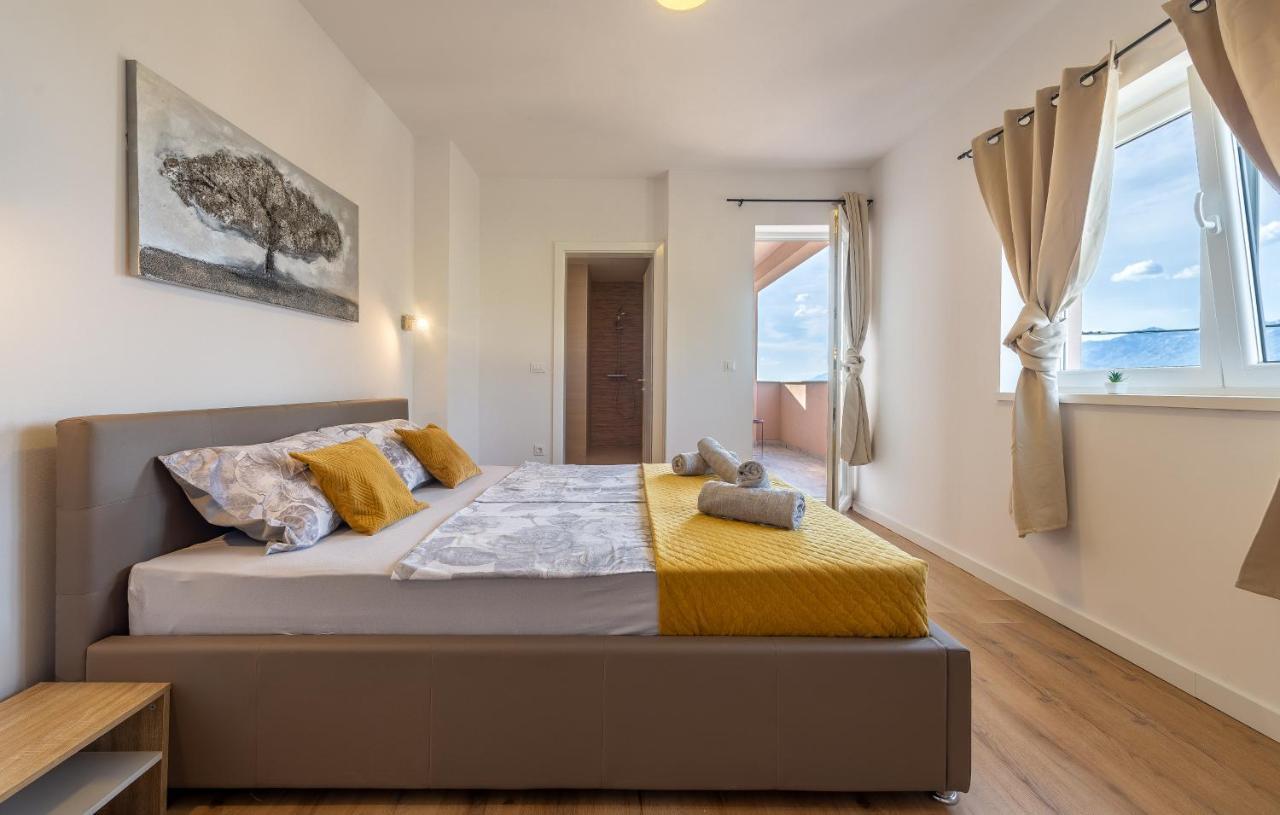 Private House Villa Velebita Ražanac Eksteriør billede